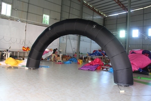 Arche gonflable imperméable blanche de plus de 12 pieds de haut pour les événements publicitaires - Product Image 6