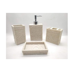 Ensemble de salle de bain élégant en marbre, conçu pour les maisons tendance, offrant un rangement fonctionnel et un équilibre visuel - Product Image 5