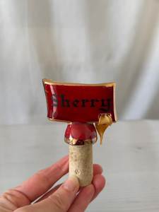 Bouchon de bouteille de vin en céramique unique, fait main, décoratif, scellant en liège, design personnalisé, accessoire de bouteille pour la vente en gros aux bars à vin - Product Image 6
