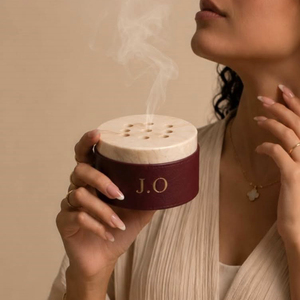 Quemador de Incienso de Resina con Logotipo Personalizado, Porta Incienso Redondo de Cuero PU Portátil con Tapa y Orificios, Regalo de Lujo Personalizado - Product Image 5
