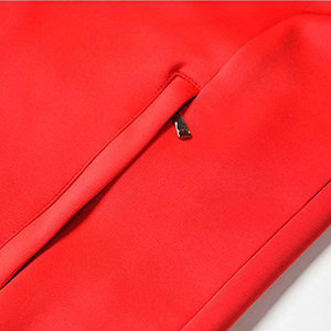 Conjunto Deportivo para Hombre en Negro y Rojo con Bloques de Color, Sudadera con Cierre Completo y Bolsillos Laterales, Pantalones con Cintura Elástica, Poliéster Transpirable - Product Image 4
