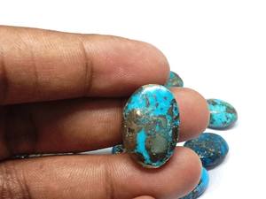 Aamna Gems Pierre précieuse naturelle de qualité supérieure, turquoise iranienne, cabochon ovale, pierre précieuse non montée, polie, avec expertise tierce, pour bijoux - Product Image 4