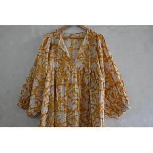 Vestido Maxi de Verano de Algodón con Estampado Floral Hecho a Mano, Lavable, Ligero, con Cuello Profundo, para Vacaciones, para Mujer - Product Image 4