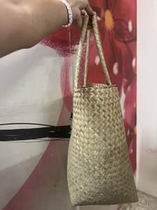 Bolso Tote Grande de Seagrass Natural Hecho a Mano, Bolso de Compras de Paja Tejida para Playa y Mercado - Product Image 4