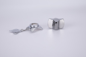 Tapas de resina de lujo para botellas de perfume hechas con material metálico duradero - Product Image 3