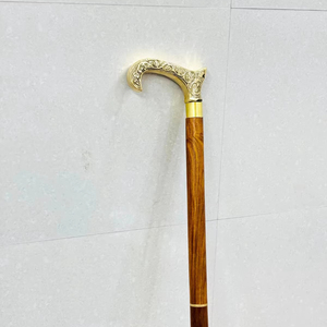 Bastón de Madera Vintage con Mango Náutico de Latón Antiguo Pulido para el Día de San Valentín y Navidad - Product Image 1