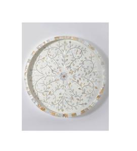 Sofisticadas bandejas decorativas de nácar, ideales para interiores de alta gama y hogares de lujo. - Product Image 1