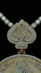 Personalizado grande redondo Hip Hop joyería hombres Iced Out 925 plata esterlina VVS Moissanite nombre tallado a mano con colgante chapado en oro - Product Image 4