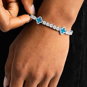 Pulsera de tenis de lujo chapada en rodio de plata 925 con detalles de diamantes de cruz azul, unisex, para uso diario - Product Image 2