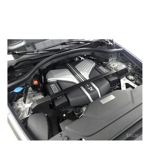 Rolls-Royce Cullinan 6.7 V12 2023/6, 9,200 km, Caja de Cambios Automática, Volante a la Izquierda - Product Image 5