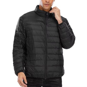 Chaqueta Acolchada Negra para Hombre con Cuello Alto, Cierre Frontal con Cremallera, Resistente al Viento, Estilo Casual para Invierno, Color Sólido, Corte Regular, Exterior de Poliéster - Product Image 1