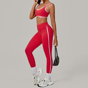 Ensembles de sport deux pièces pour femmes : Soutien-gorge de sport color block et leggings taille haute – Tenues de sport, gym et yoga - Product Image 5