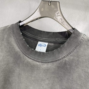 T-shirt vintage surdimensionné en coton 100% teint et lavé, 250 g/m², avec logo imprimé graphique, faible MOQ - Product Image 6