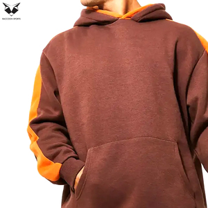 Nouvelle Collection 2026 : Survêtement Personnalisé Imprimé, Durable, avec Sweat à Capuche Ample à Épaules Tombantes et Pantalon Droit à Taille Cordon - Product Image 3