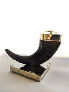 Exclusivos Portavelas Elegantes de Estilo Animal con Cuernos Blancos y Negros para Hogar, Hotel, Villas, Bodas, Decorativos y Aromáticos - Product Image 4