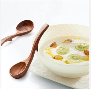 Cuchara de Madera de la Mejor Calidad para Cocina, Acabado Liso, Segura para Utensilios Antiadherentes, Herramienta para Cocinar y Servir a Precio de Exportación - Product Image 1