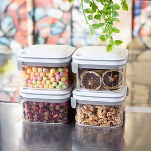 ภาชนะเก็บสุญญากาศชนิดกด4ชิ้นดีไซน์แบบนอร์ดิกสำหรับใช้ในครัว - Product Image 1