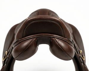 Silla de Montar para Caballo de Cuero Marrón Premium, Cómoda para Saltos, Equipo Ecuestre Resistente para Montar y Entrenar - Product Image 2