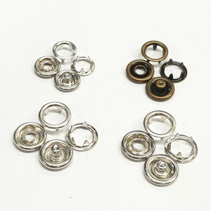 Bốn phần prong Vòng <span class=keywords><strong>Snap</strong></span> Nút - Product Image 1