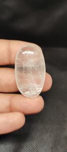 Vente en gros de pierres précieuses brutes de quartz cristal naturel brésilien blanc de haute qualité, cabochons faits à la main pour bijoux - Product Image 1
