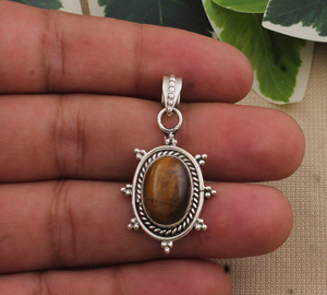 Colgante de Tigre Natural Vintage al por Mayor, Plata de Ley 925, Chapado en Platino, con Gema Rosa en Forma de Corazón, Fabricante de Joyería al por Mayor - Product Image 1