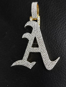 Pendentif Lettre Initiale Moissanite VVS Effet Givré Plaqué Rhodium Breloques Personnalisables Hommes Femmes Bijoux en Argent Sterling 925 - Product Image 2