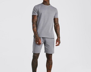 Conjunto Deportivo de Dos Piezas para Hombre, Camiseta y Pantalones Cortos, Ligero, Verano 2026, Venta al Por Mayor, Personalizable - Product Image 2