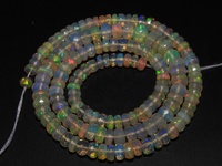 Opale d'Éthiopie naturelle multicolore à reflets vifs, perles rondes facettées faites à la main, brin de 8 pouces, environ 4-6 mm, tiers