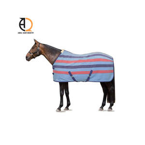 Manta de Invierno para Caballos de Alta Calidad, Gruesa, Cálida e Impermeable, Material de Poliéster/Nailon, Personalizable - Product Image 4