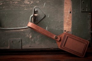 ป้ายแท็กกระเป๋าหนังแท้แบบกำหนดเอง ป้ายชื่อกระเป๋าแบบมีฝาปิด ป้ายชื่อกระเป๋าเดินทาง ป้ายชื่อส่วนตัว ขายส่ง LMP-0279 - Product Image 3