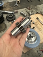 Fabricant professionnel d'équipements sur mesure avec des années d'expérience dans le commerce extérieur, spécialisé dans les systèmes de transmission pour machines et équipements.