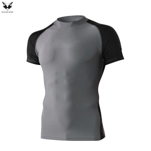 T-shirts de compression à manches courtes personnalisés MMA BJJ – Nouveauté du meilleur fournisseur – Qualité supérieure pour hommes – Vêtements d'entraînement fitness – Rashguard - Product Image 5