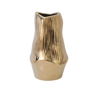 Vase en métal doré classique, style minimaliste, pot à fleurs côtelé pour la décoration de table de mariage de luxe et de bureau - Product Image 1