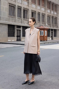 Breathable Solid Front Woven V-neck Single Button Regular 78% Polyester 18% Rayon 4% Spandex Woolen Hand Embroidery Women's - Product Image 3