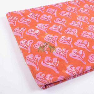 Tissu en coton imprimé floral Dabu de haute qualité, vente en gros, matière douce personnalisée - Product Image 2