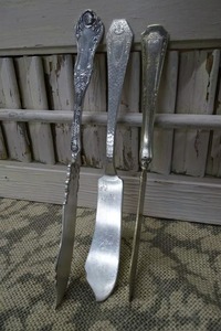 Juego de cuchillos para queso metálicos de primera calidad con garantía de calidad, que refleja la artesanía de la mejor cocina. - Product Image 2