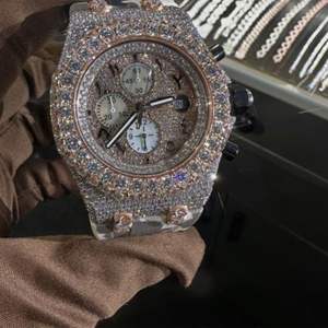 Reloj de Pulsera de Lujo para Hombre, Estilo Hip Hop, con Diamantes Cultivados en Laboratorio, Plateado y Dorado, Redondo, de Cuarzo, de Alta Calidad - Product Image 4