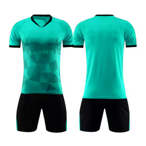 Conjunto de Uniforme de Fútbol de Diseño Personalizado para Hombre y Mujer, Ligero, Transpirable, de Secado Rápido, Proveedor de Ropa Deportiva de Poliéster para Equipos - Product Image 2