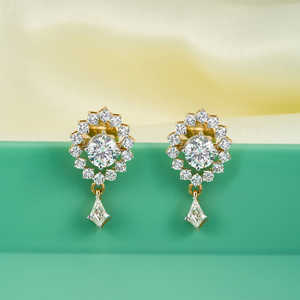 Pendientes Abiertos de Flor de Oro con Diamantes Cultivados en Laboratorio PureCarat, Joyería Fina Elegante y Única - Product Image 2