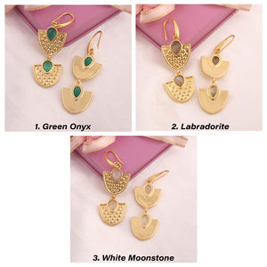 Pendientes de moda para mujer, de labradorita natural con corte de pera, doble piedra preciosa, colgantes, de latón chapado en oro de 18k, con gancho de diseño. - Product Image 2