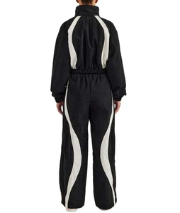 Conjunto Deportivo Cortavientos para Mujer de Alta Calidad con Diseño Personalizado, Conjuntos Cortavientos Transpirables para Mujer en Oferta - Product Image 2