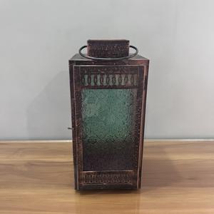 Farol de Hierro Vintage con Panel de Vidrio para Decoración del Hogar - Product Image 3