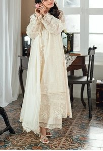 Ensemble de 3 pièces en mousseline de soie de haute qualité pour femmes, robes brodées pour les occasions spéciales et les soirées - Product Image 4