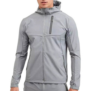 Veste coupe-vent légère avec logo personnalisé, résistante à l'eau, pour activités de plein air, fournisseur en gros - Product Image 1