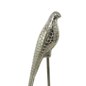 Figura Decorativa de Caballo Comedero de Hierba, Hecha a Mano en Aluminio Chapado en Oro, Adorno de Mesa de Lujo para Sala de Estar, Tema Animal Moderno, ZAHID EXPORTS China - Product Image 3