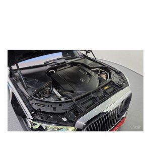 Mercedes-Benz Classe S Maybach S580 4MATIC Modèle décembre 2023 avec 99 663 km Volant à gauche Boîte de vitesses automatique - Product Image 6