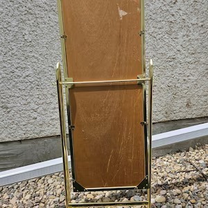 Miroir sur pied de forme incurvée avec base mobile, miroir de sol moderne pour la maison, la chambre et le studio, fabriqué à la main en Inde - Product Image 2