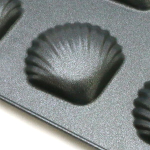Moule à pâtisserie antiadhésif en acier au carbone noir, forme coquille, 12 cavités, compatible four, pour madeleines, financiers, desserts, muffins - Product Image 4