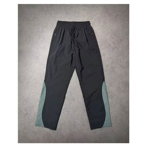 Nuevo Diseño de Chándal Cortavientos Oversize para Hombre, Chaqueta con Cremallera y Pantalón Acampanado, 100% Nailon con Líneas Reflectantes, Ropa Urbana - Product Image 6