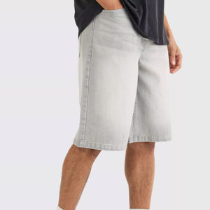 Shorts en jean rétro pour homme, conçus pour un style décontracté et un confort estival - Product Image 5